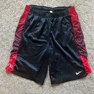 Youth large basketball Nike elite shorts.